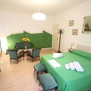 3* Pensión Next Stop Casilino
